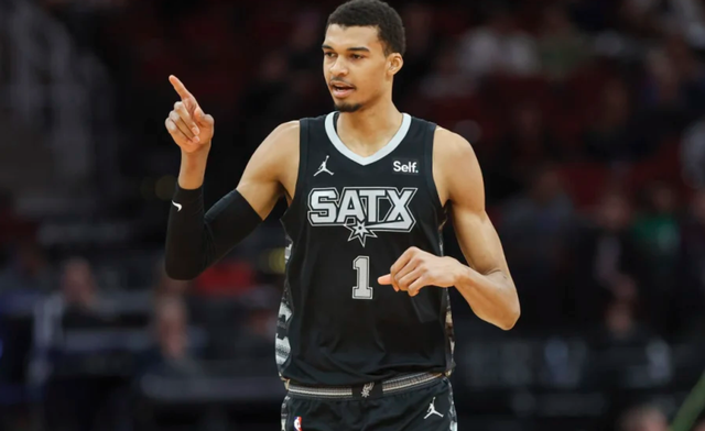  文班亚马当选年度最佳新秀无悬念  