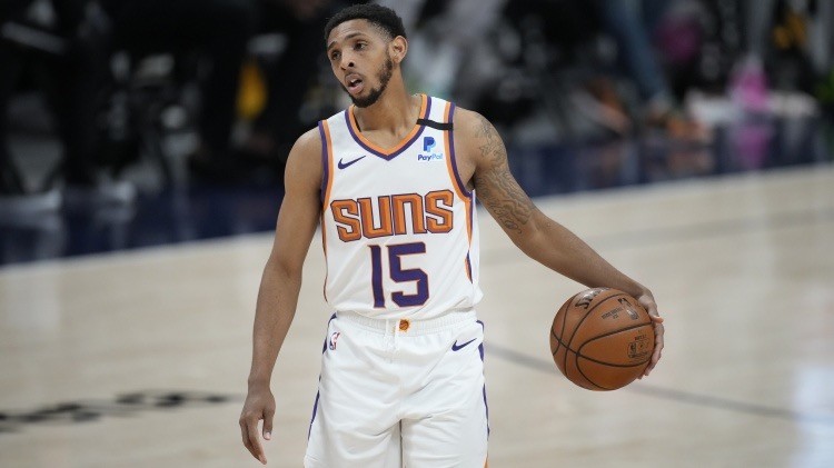  布克砍下赛季新高太阳力克快船缩小差距