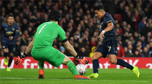  伯恩利换帅如换刀，升班马爆冷击败热刺  