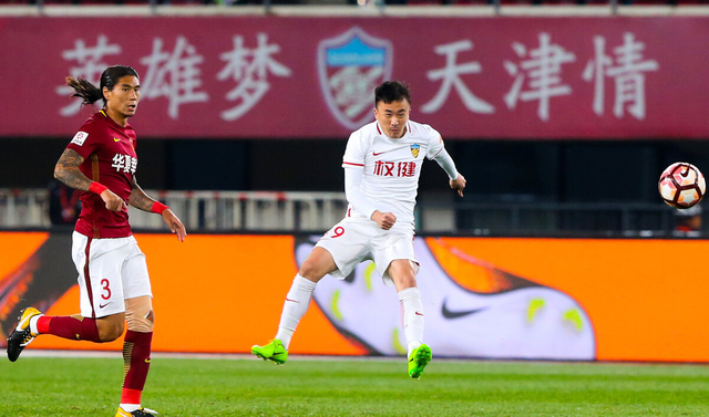  云达不来梅定位球防守严密，化解危机全身而退保平